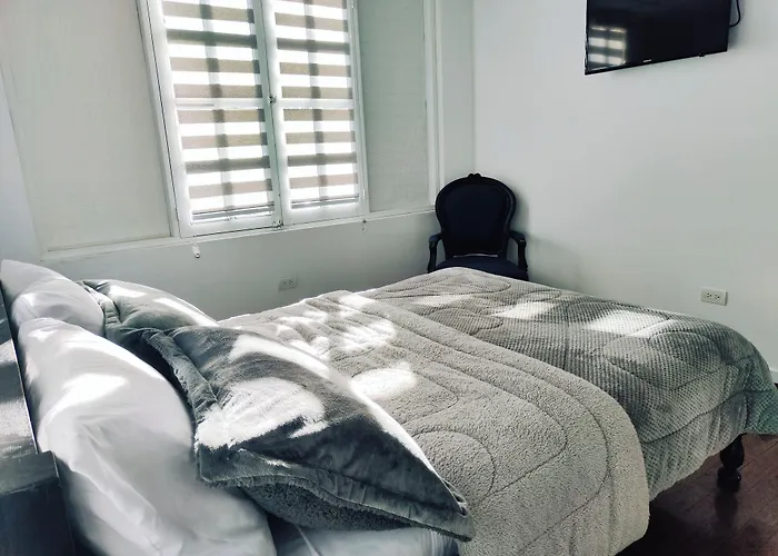 Hotel Muros Quito