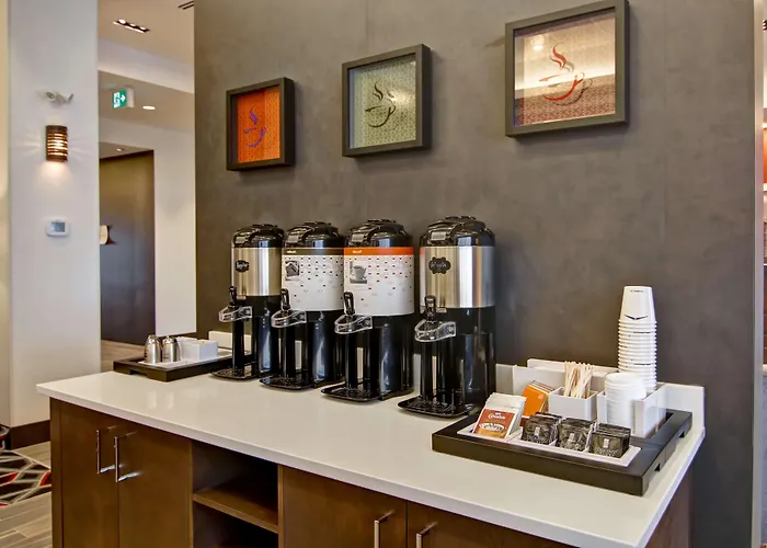 Hampton Inn & Suites By Hilton Grande Prairie