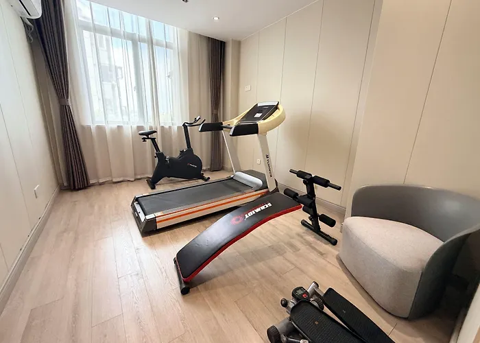 Shanghai Joyful Yard Hotel