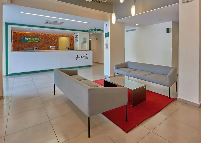 City Express Junior By Marriott Toluca Zona Industrial