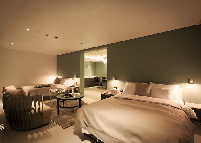 Trang Blue Hotel Seoul