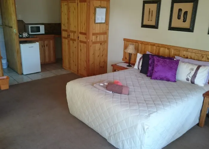 Ladybrand Guest House