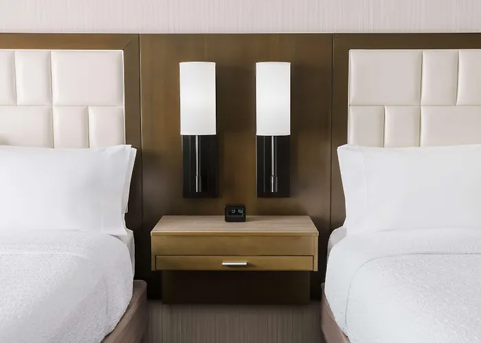 Hampton Inn & Suites Lax El Segundo
