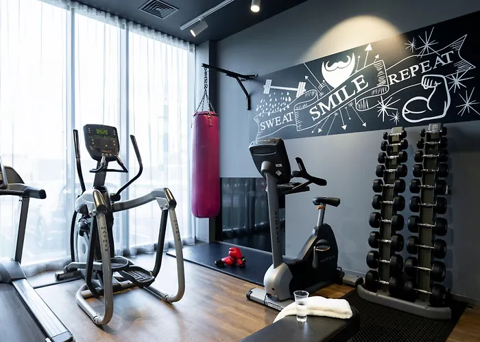 Moxy Aberdeen Airport Dyce