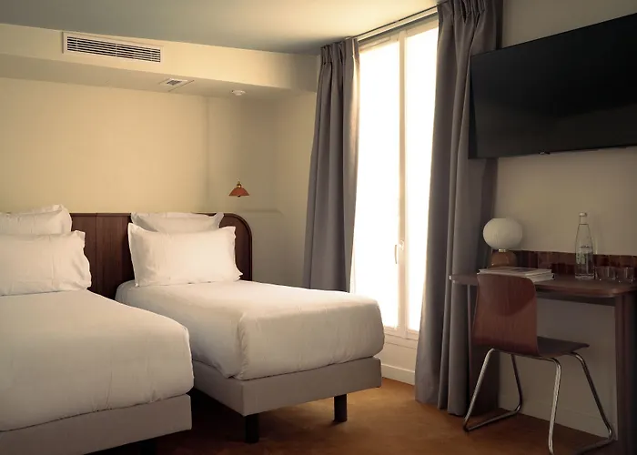 Camelia International Hotel Paris
