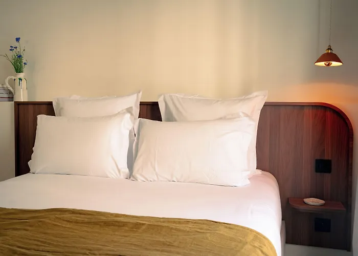 Camelia International Hotel Paris