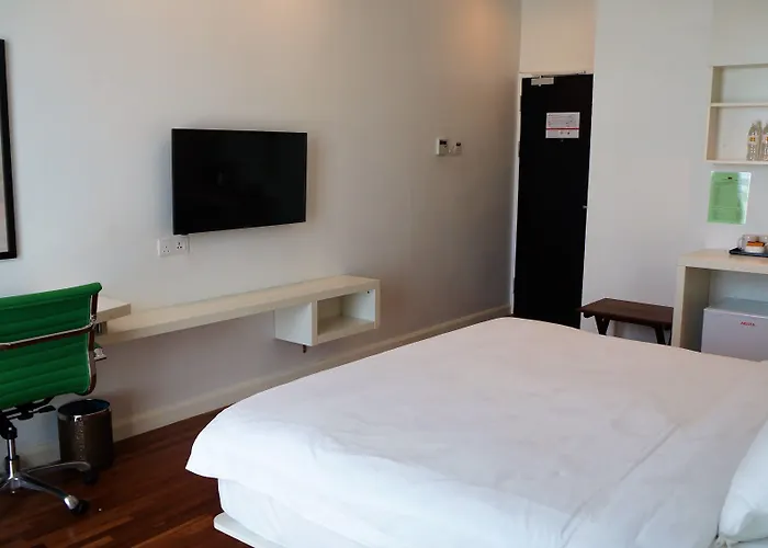 Pine Garden Hotel Kuching
