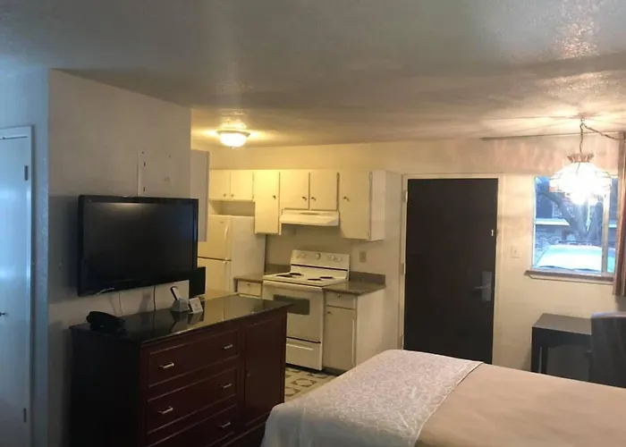 Ranch House Inn & Suites Temple