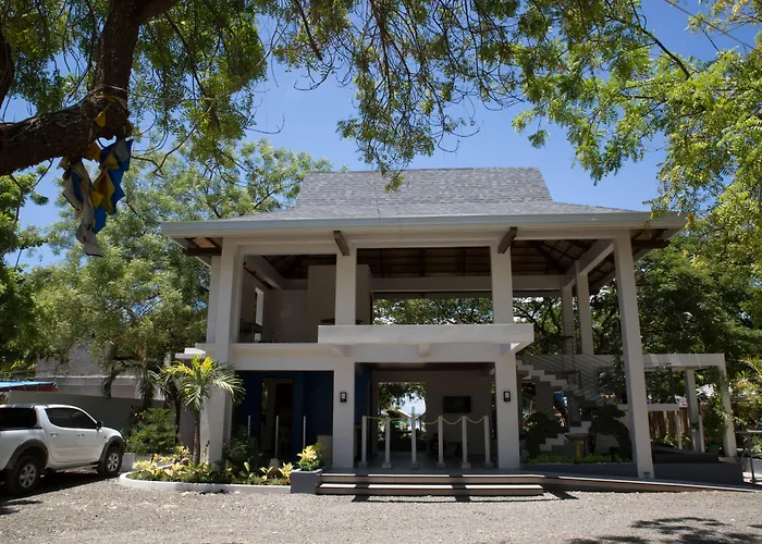 Karancho Beach House Lapu-Lapu City