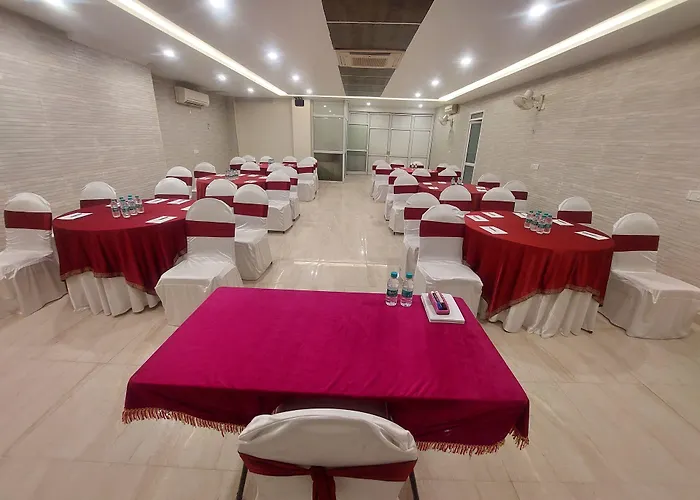 Hotel Kastor- Near Nehru Place New Delhi