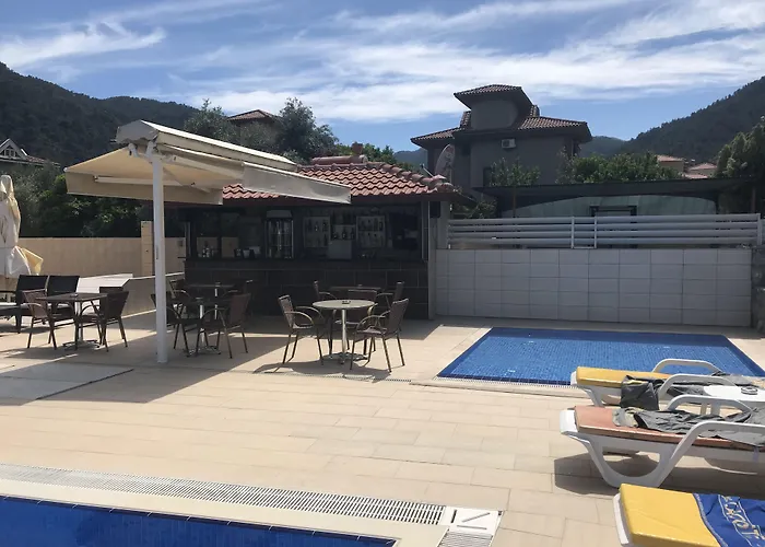 Murat Apart Hotel İçmeler