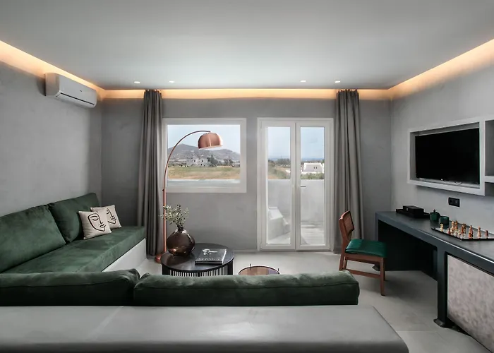 Iphimedeia Luxury Hotel & Suites Naxos City