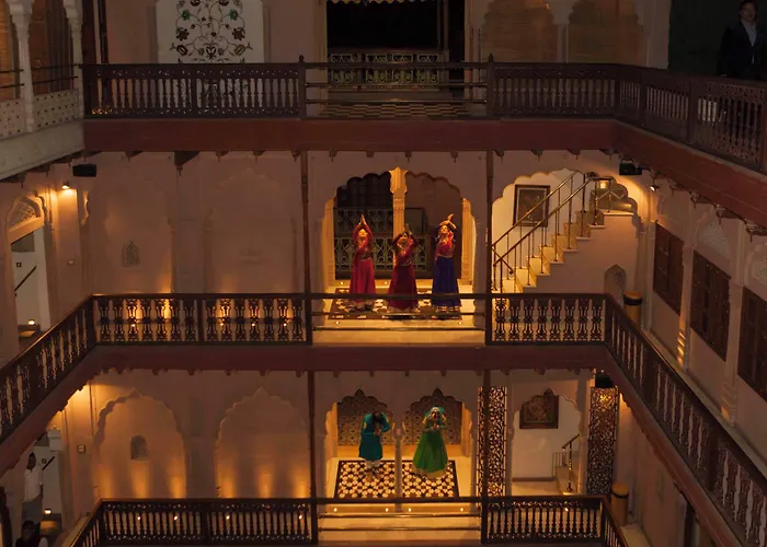 Haveli Dharampura & Golden Haveli- Unesco Awarded Boutique Heritage Hotel Neu-Delhi