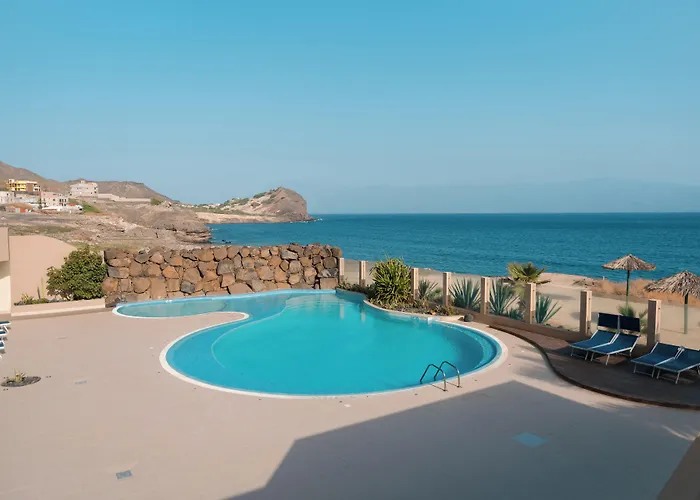 Las Rochas Mindelo Aparthotel