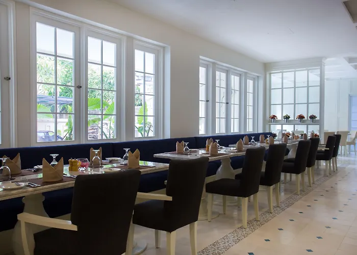 Amalfi Hotel Seminyak