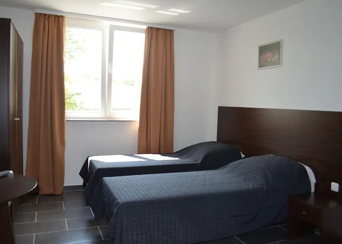 Zwei Raben Pension Mainz
