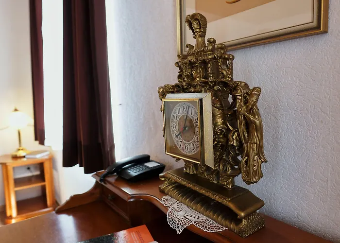 Romantica Hotel Blauer Hecht Dinkelsbuehl