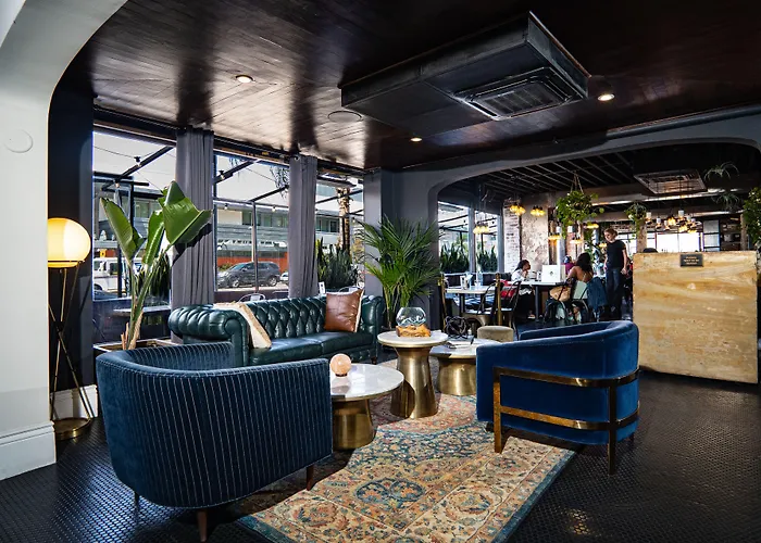 H By H Hospitality Hotel Los Angeles