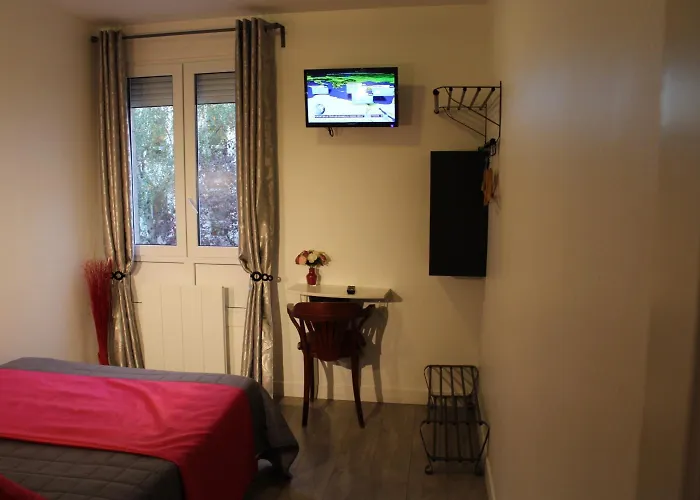 Le Kleber Hotel Montreuil 