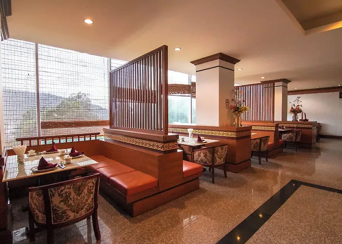 Arawan Riverside Hotel Pakse