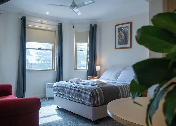 Royal Hotel Springwood