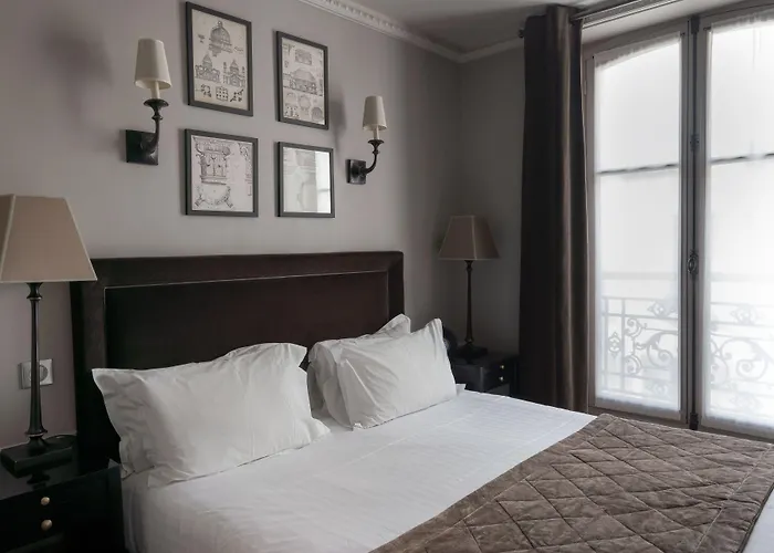 Hotel Avama Montmartre Paris