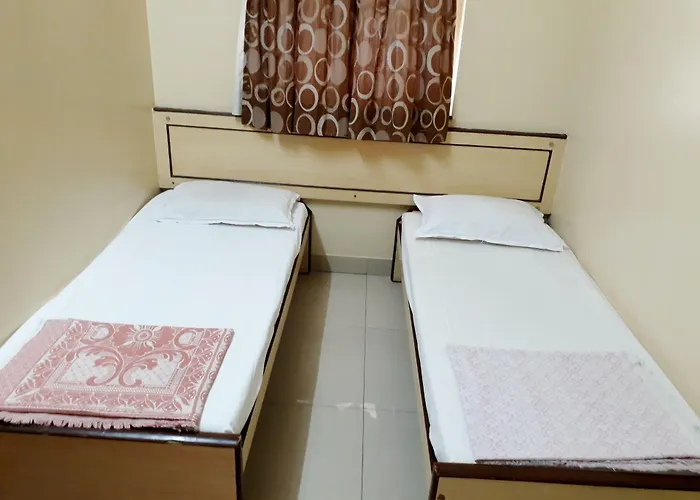 Milan Guest House Mumbai