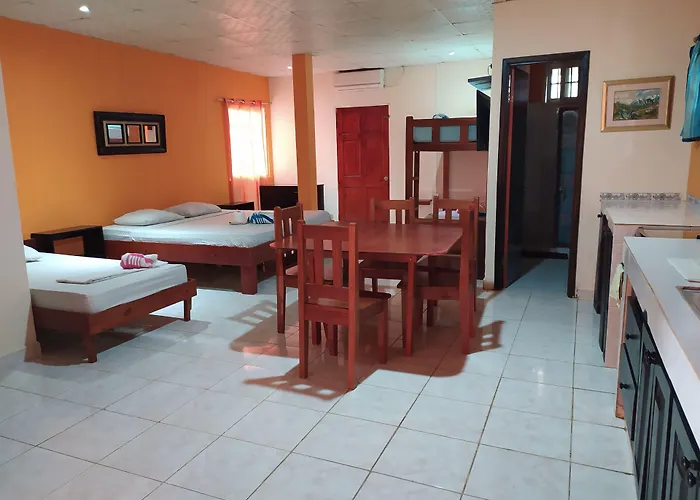 Sun Havens Apartments & Suites Bocas del Toro