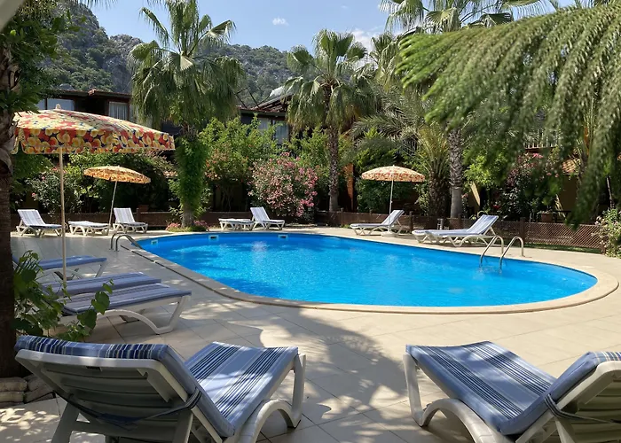 Kutle Hotel Çıralı