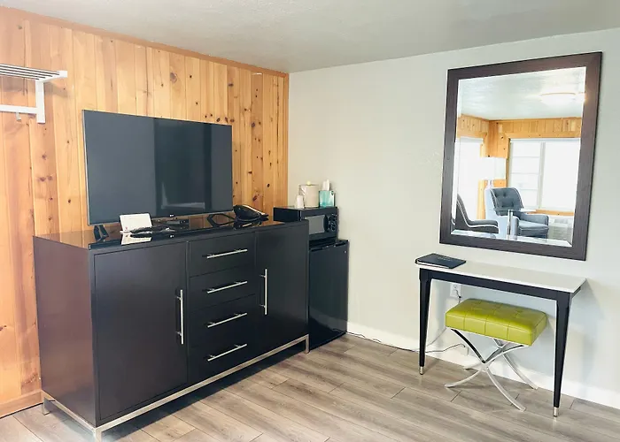 Tides Inn & Suites Port Townsend