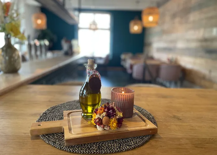 In De Witte Dame Hotel Bar Kitchen Apartments Grubbenvorst