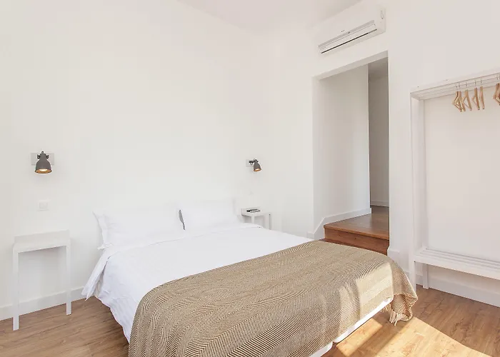 Lisbon Old Town Guest House