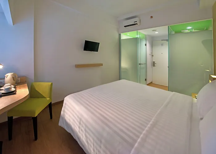 Whiz Prime Hotel Megamas Manado