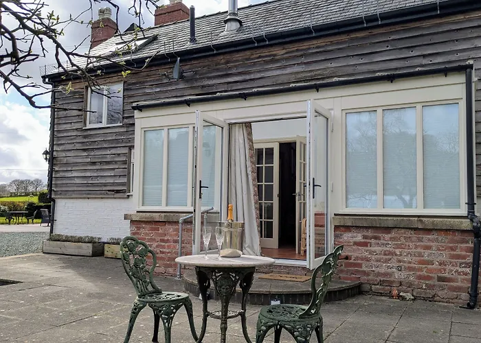 The Old Vicarage Dolfor Hotel Newtown 