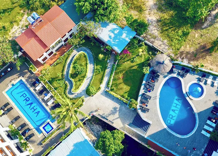 Praha Hotel Phú Quốc