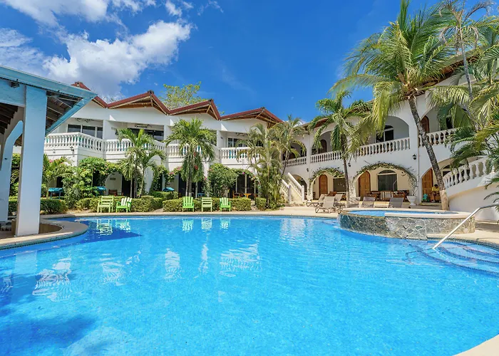 Hotel Mar Rey Tamarindo
