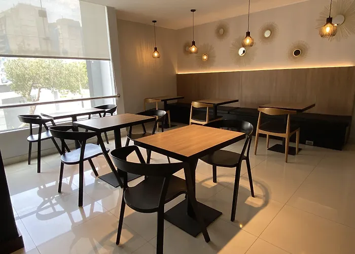 Habitat Hotel Lima