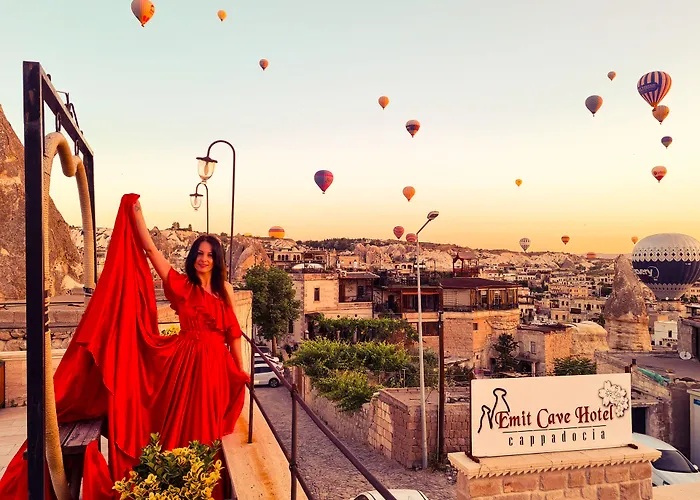Emit Sakura Cave Hotel Göreme