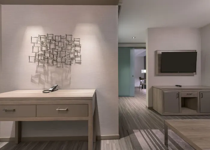 Ac Hotel By Marriott Boston North Medford