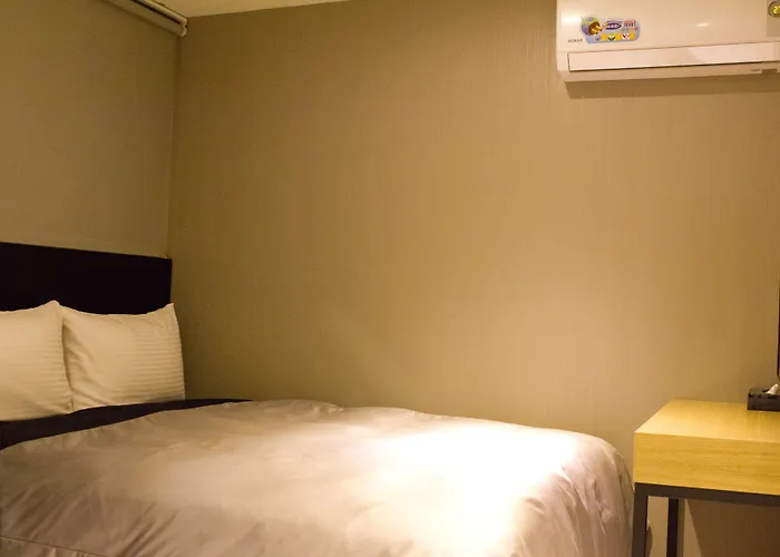 E-House Xining Branch Hotel Đài Bắc