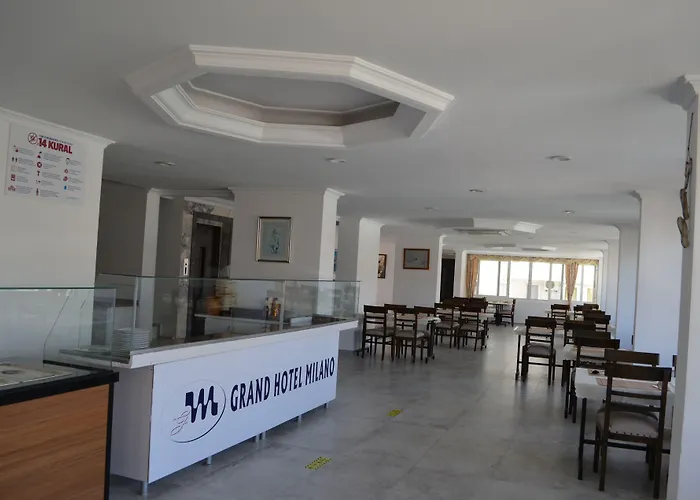Grand Milano Hotel Ayvalik