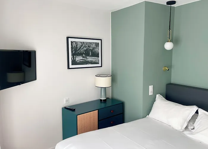 Hotel De Suez Paris