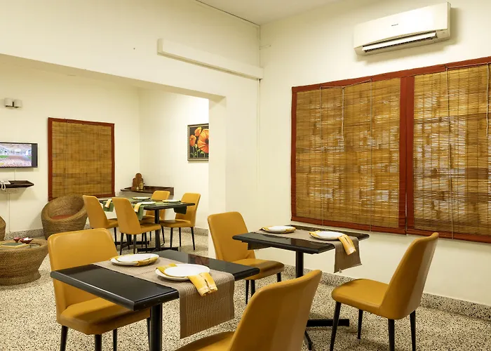 Hanu Reddy Residences Wallace Garden Chennai