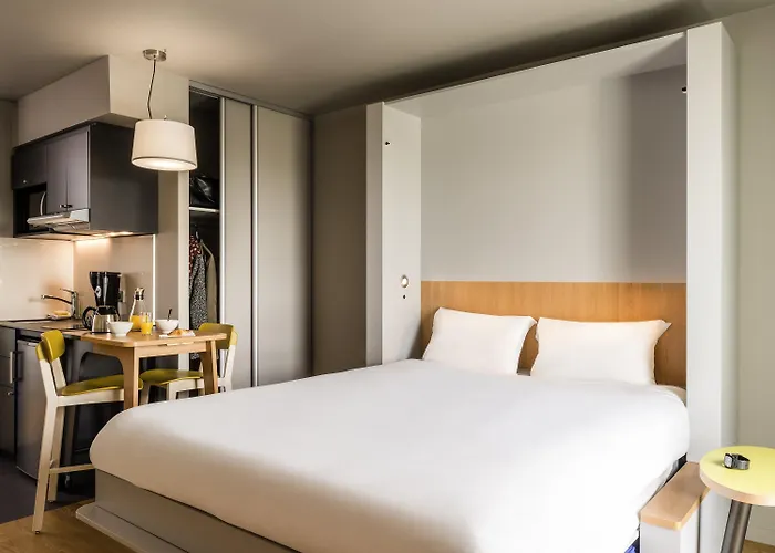 Aparthotel Adagio Access Colombes La Defense