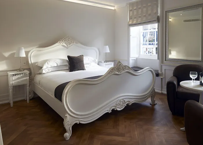 The Bell Hotel Epping