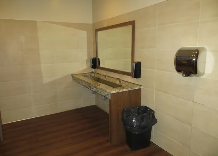 Airport Motor Inn Winnipeg