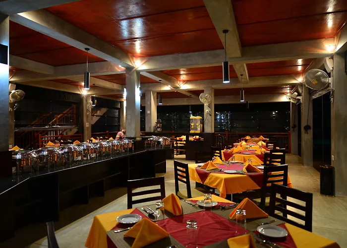 Laya Waves Hotel Passikudah