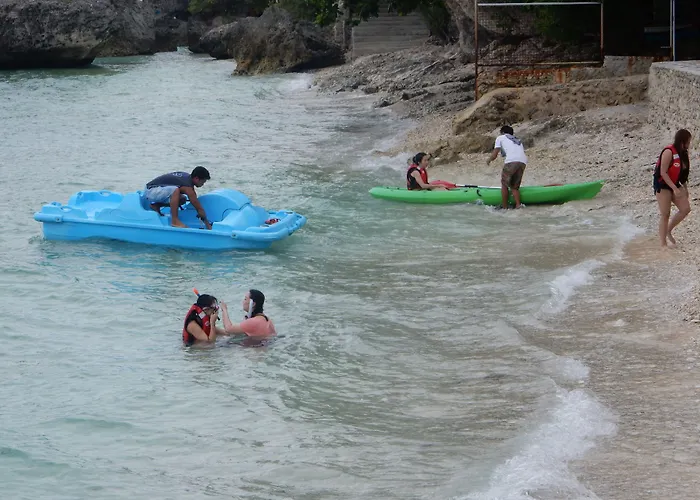 Oslob Seafari Resort