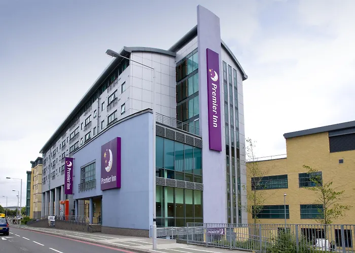 Premier Inn London Wimbledon South