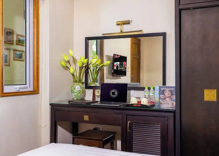 Centre Point Hanoi Hotel